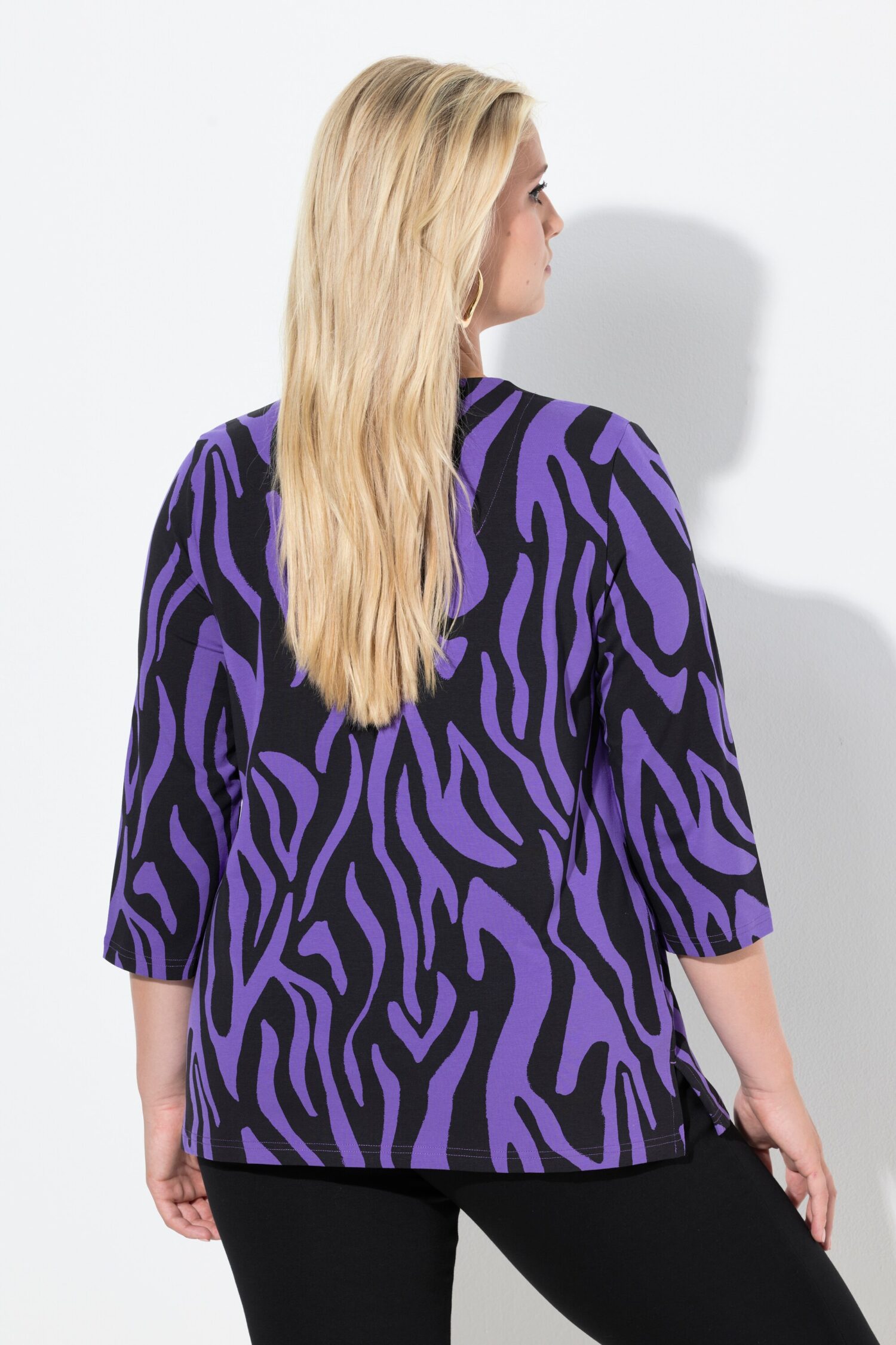 Μπλούζα με κλασική εφαρμογή και μοτίβο zebra