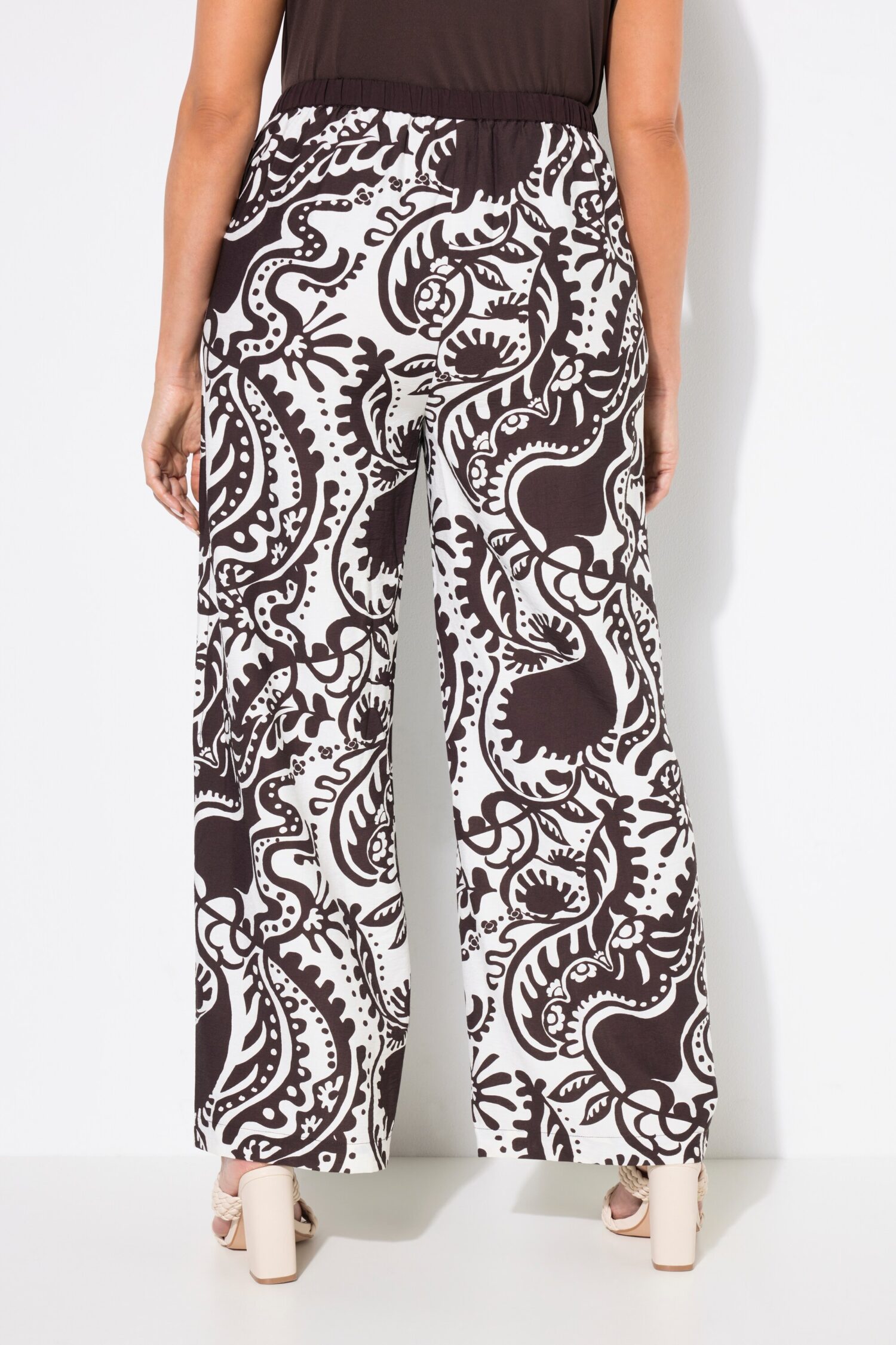 Παντελόνα σε wrap look με μοτίβο paisley