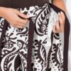 Παντελόνα σε wrap look με μοτίβο paisley