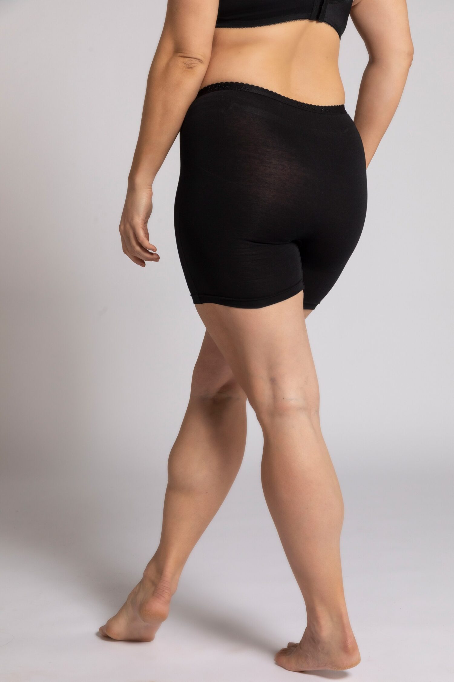 Panty Stretch κοντό, με ελαστική μέση