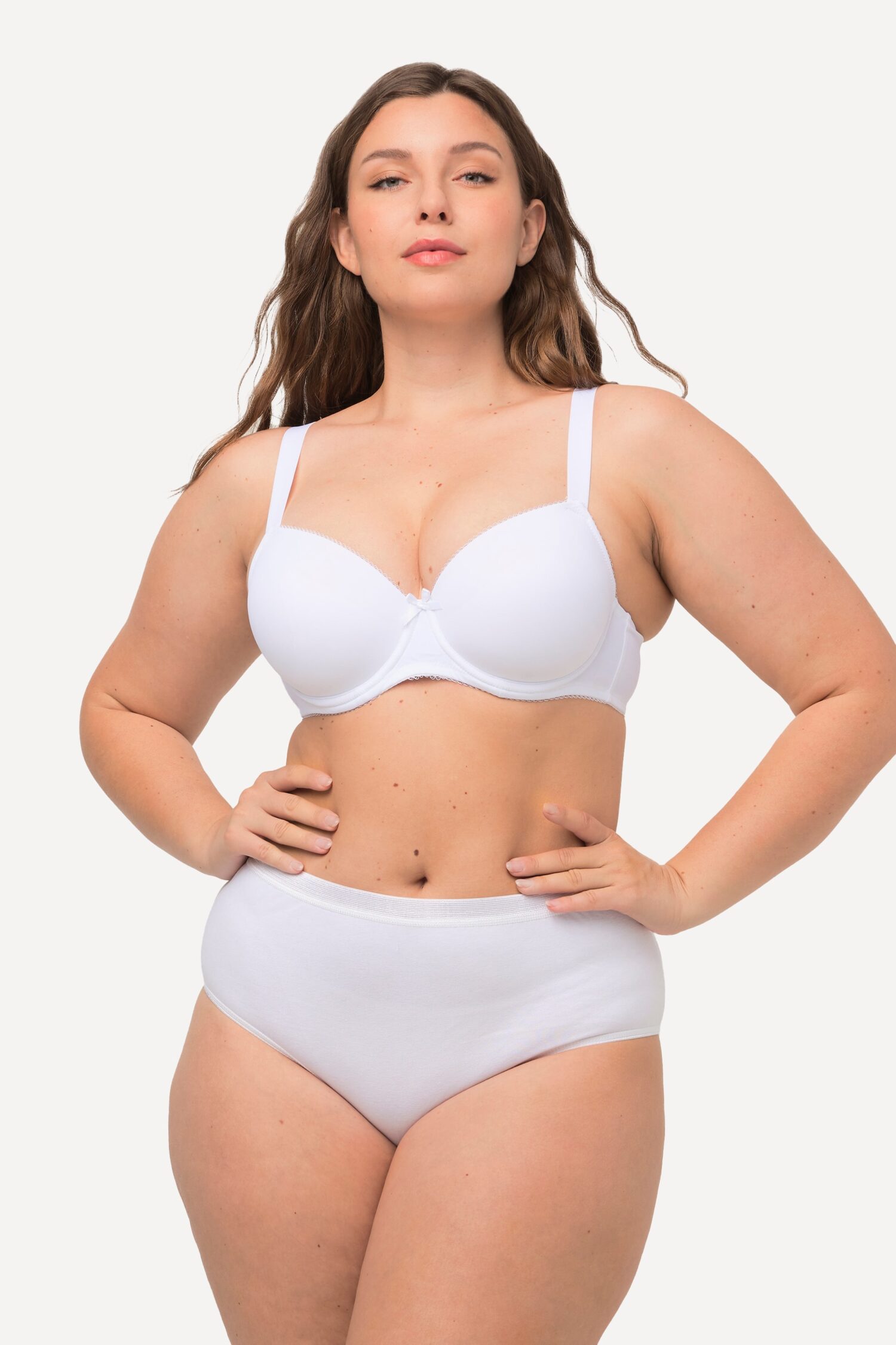 Σουτιέν Larissa Basic