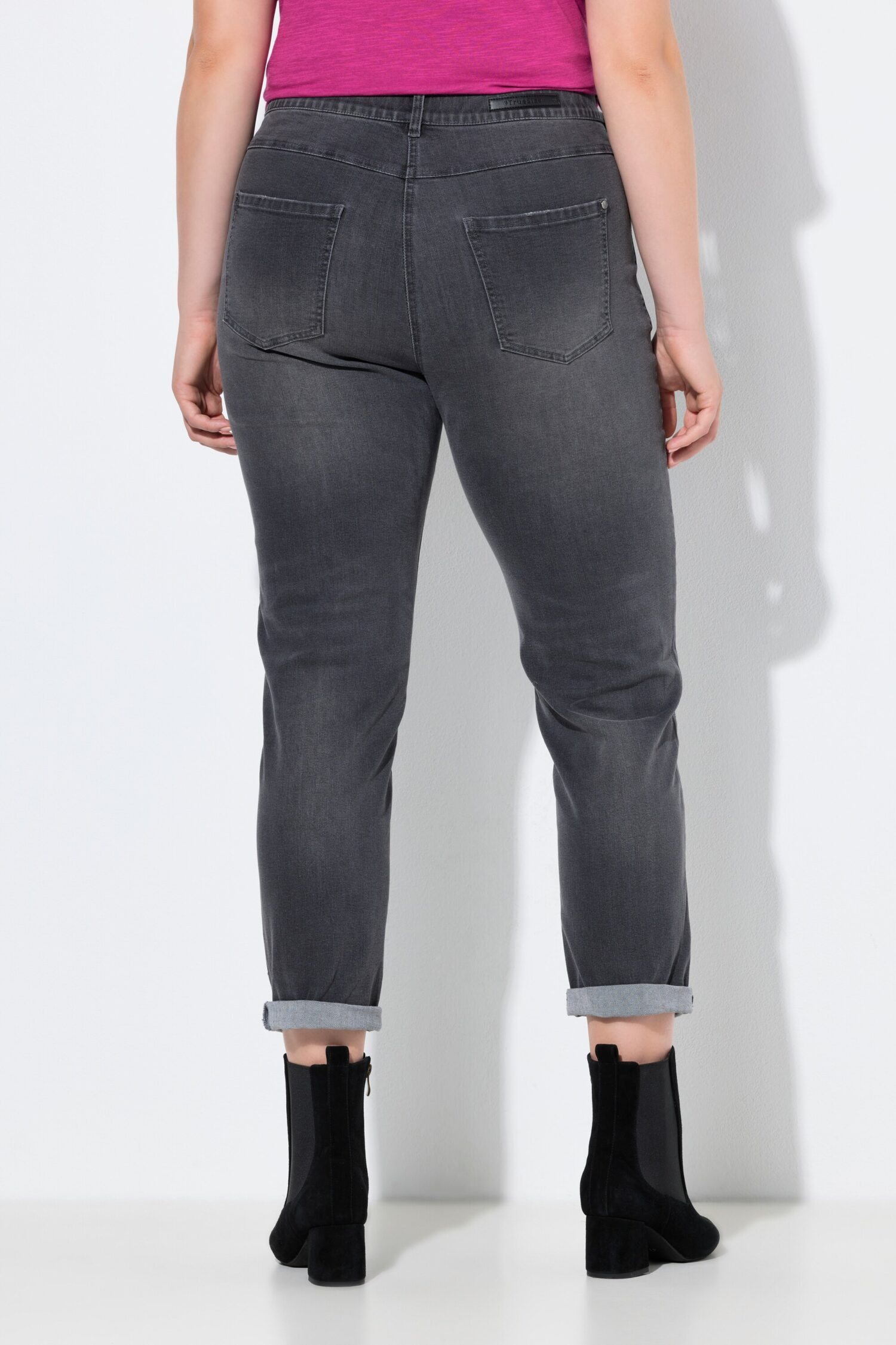Τζιν παντελόνι boyfriend fit με στρας