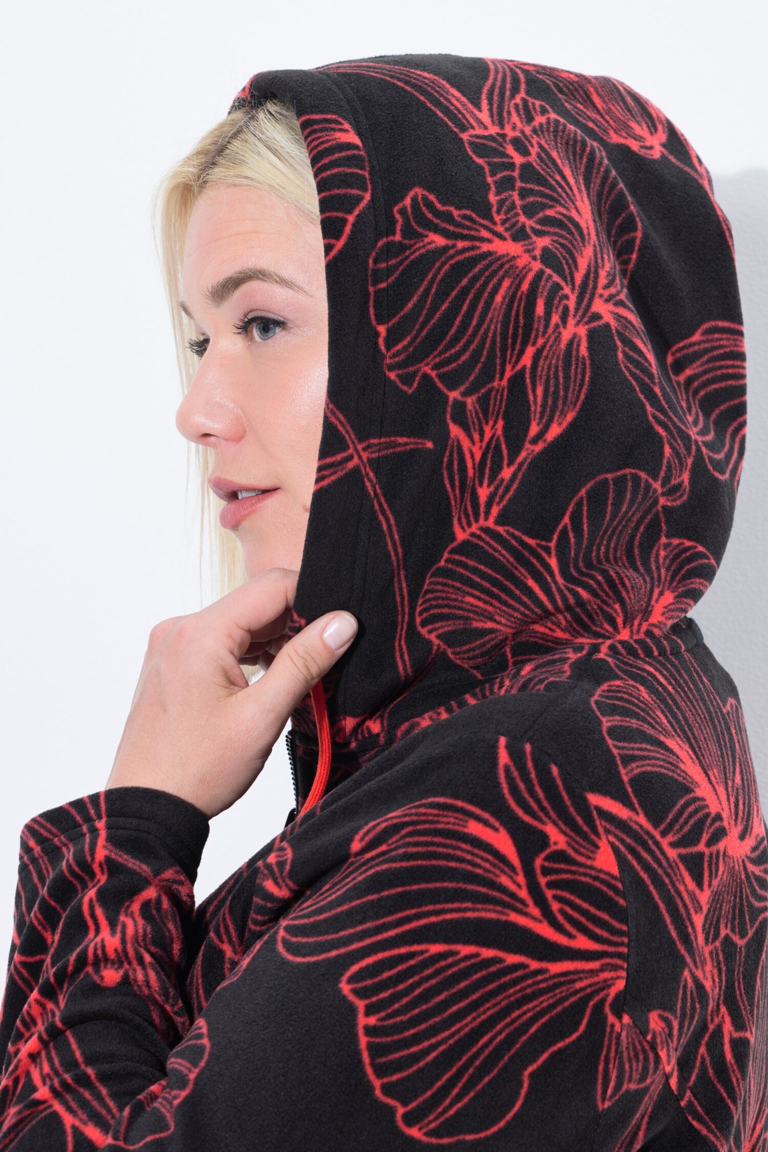 Ζακέτα fleece με κουκούλα και φλοράλ μοτίβο