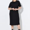 Φόρεμα μίντι oversized με ντραπέ και μικρό μεταλλικό κούμπωμα στη μέση