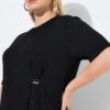 Φόρεμα μίντι oversized με ντραπέ και μικρό μεταλλικό κούμπωμα στη μέση