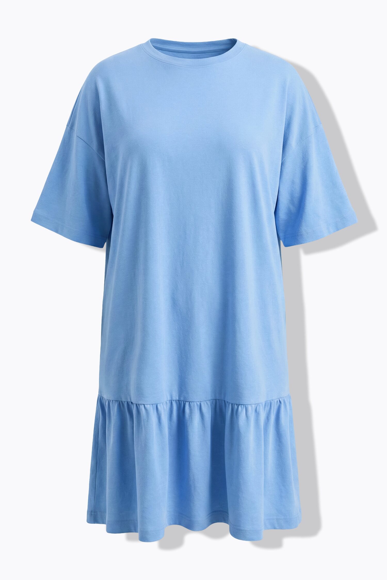Φόρεμα oversized με βολάν και κοντά μανίκια