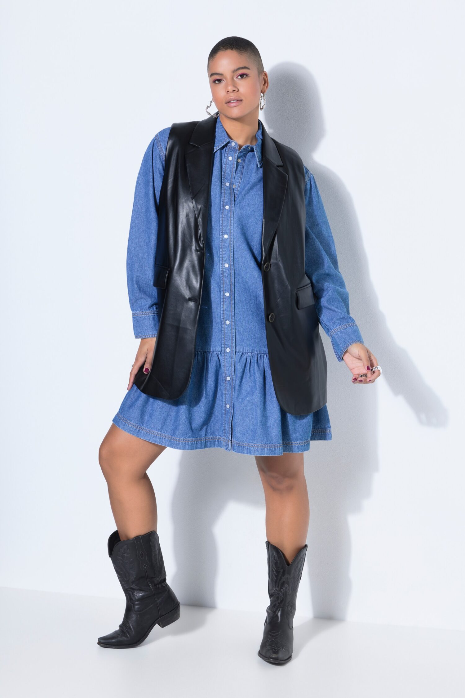 Γιλέκο oversized με δερμάτινη όψη και γιακά με πέτο
