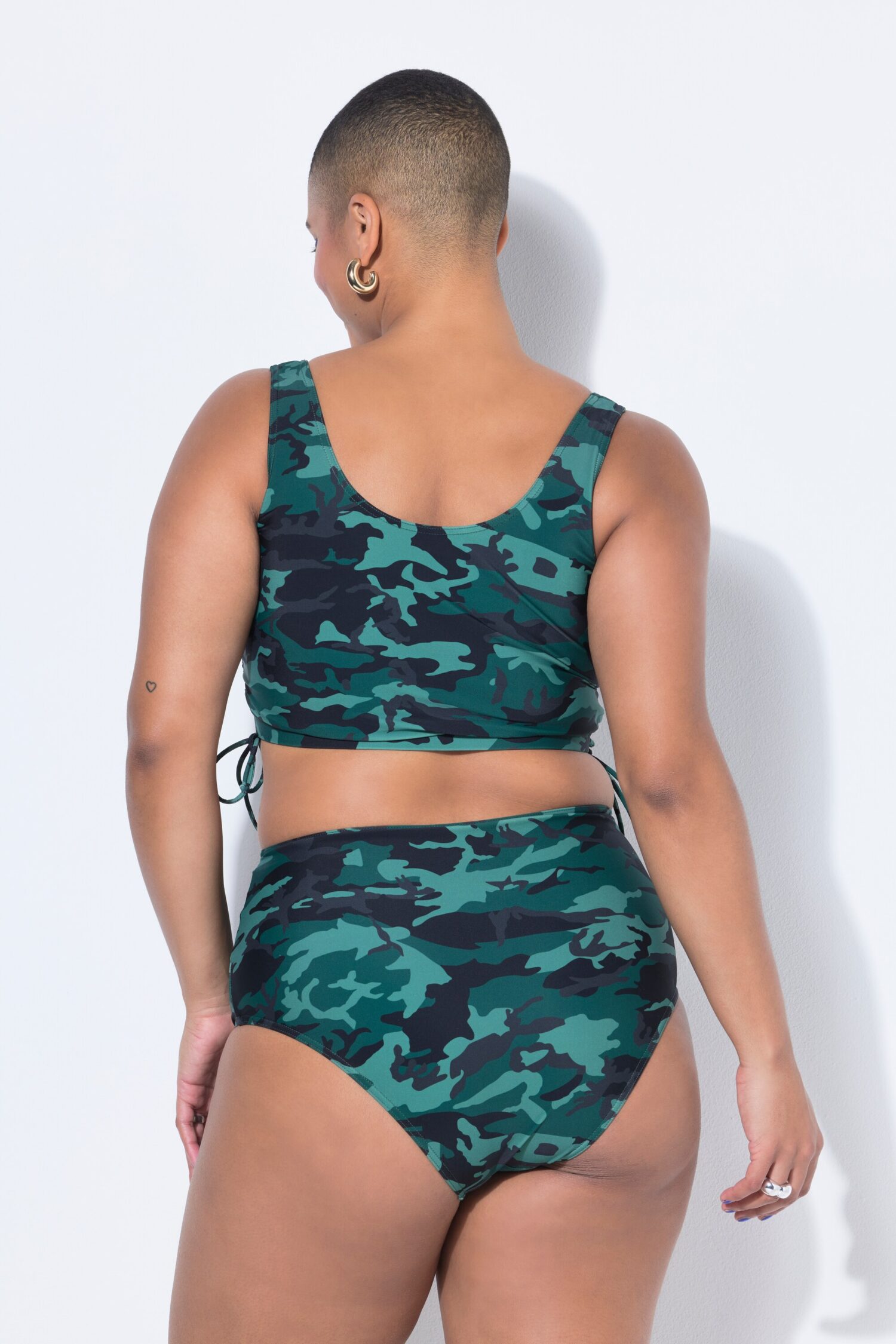 Μπικίνι σλιπ με camouflage print