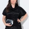 Μπλούζα oversized με crinkle λεπτομέρειες με φαρδύ γιακά