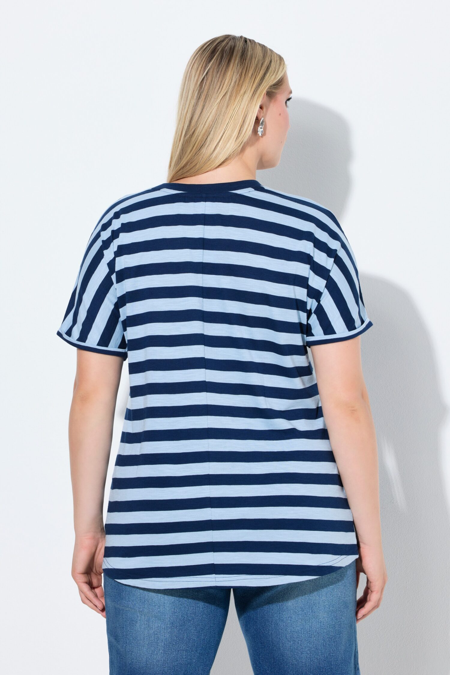 Μπλούζα oversized, ριγέ με κέντημα και κοντά μανίκια