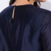 Μπλούζα σε γραμμή Α με layers και λαιμόκοψη με σκίσιμο και κουμπί