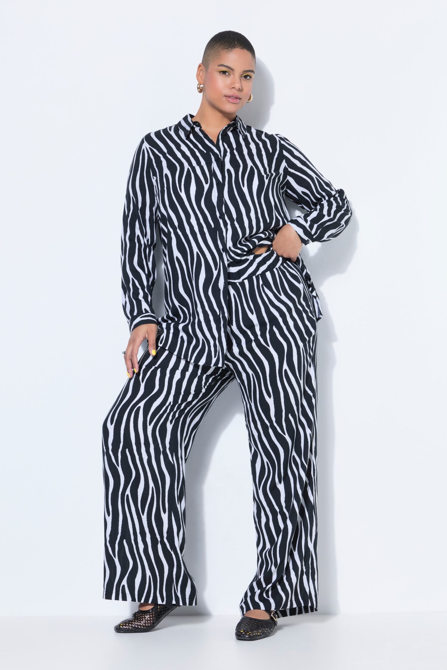 Παντελόνι Palazzo με animal print, ψηλόμεσο