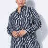 Πουκάμισο σε ίσια γραμμή με animal print και πλαϊνά σκισίματα