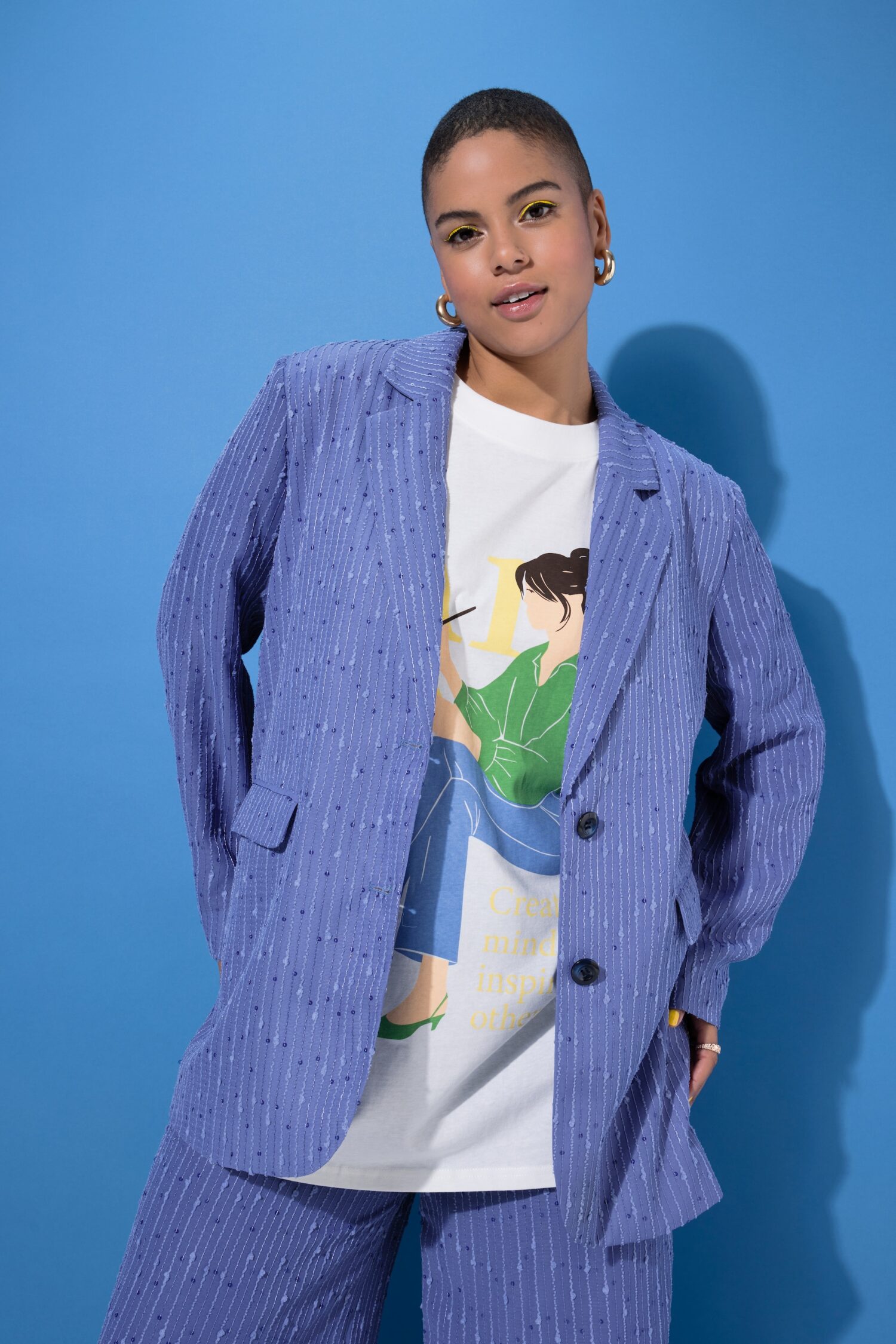 Σακάκι oversized με διακριτικές παγιέτες