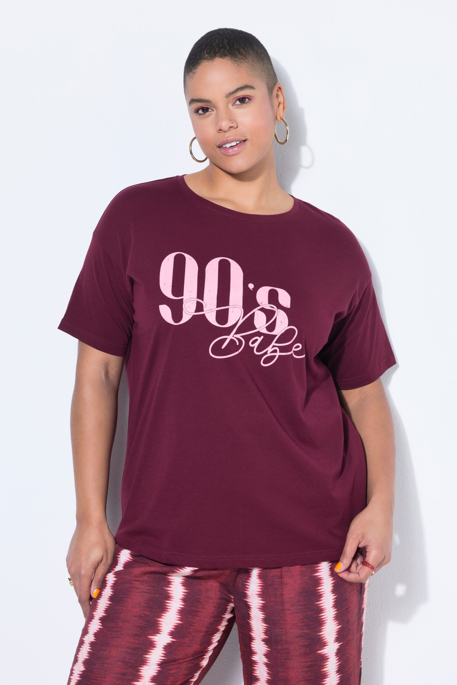 T-shirt oversized με τύπωμα 90's