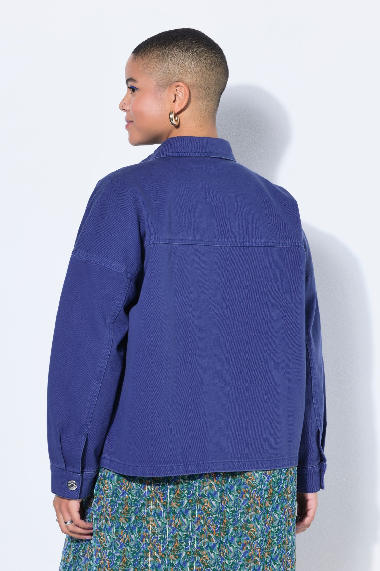 Τζιν πουκάμισο oversized με τσέπες