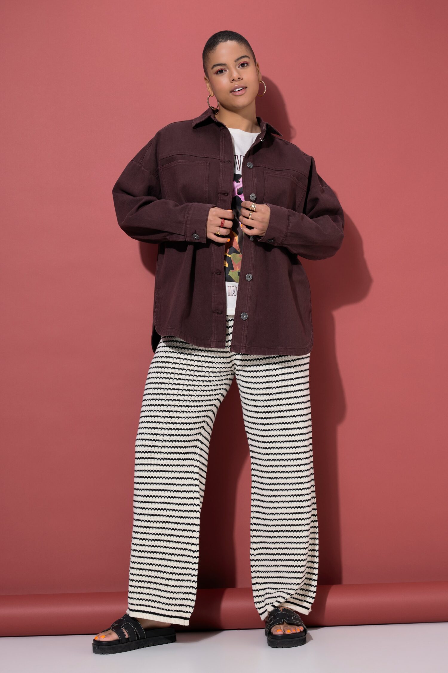 Τζιν πουκάμισο oversized με τσέπες στο στήθος