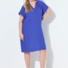 Φόρεμα oversized με πιέτες στη λαιμόκοψη