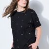 Μπλούζα oversized με μεταλλικές καρδιές