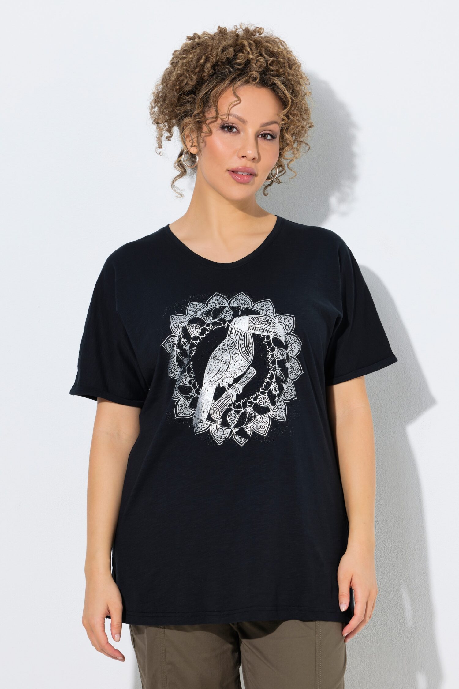 Μπλούζα oversized με τύπωμα και πλαϊνά σκισίματα