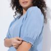 Μπλούζα σε denim look με λαιμόκοψη τουνίκ και κοντά μανίκια