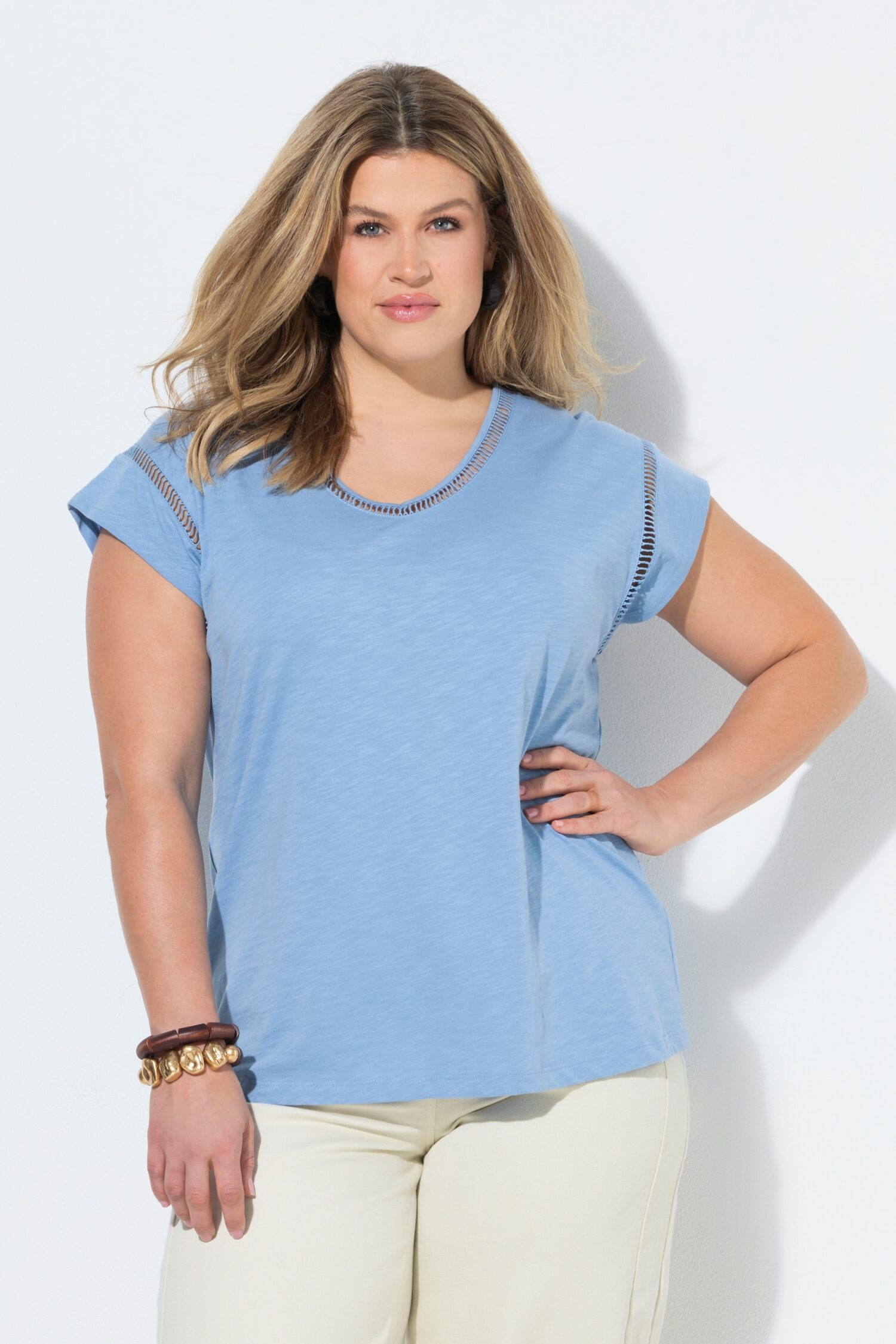 T-shirt oversized, από οργανικό βαμβάκι με λαιμόκοψη V