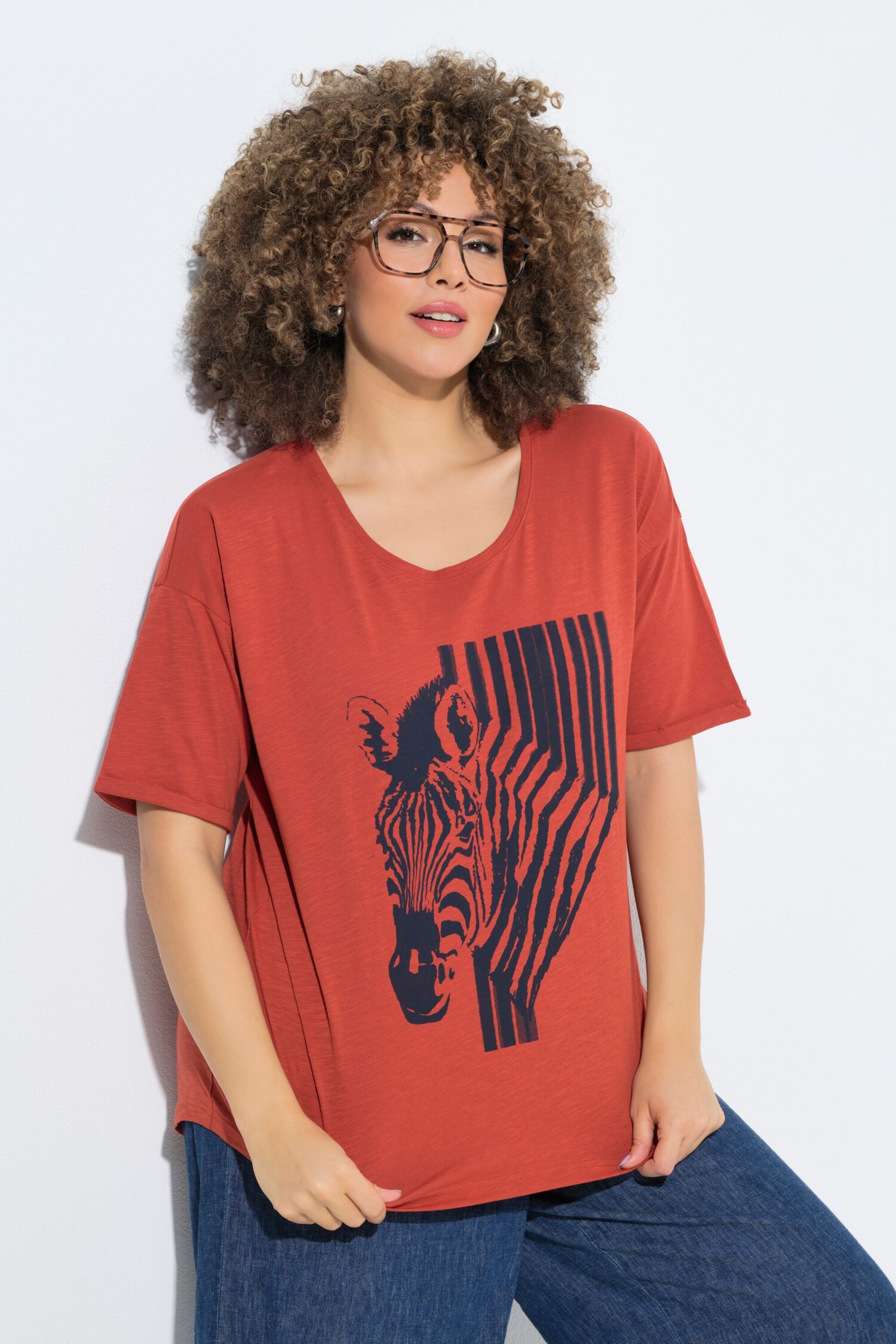 Μπλούζα oversized με στρογγυλή λαιμόκοψη και κοντά μανίκια