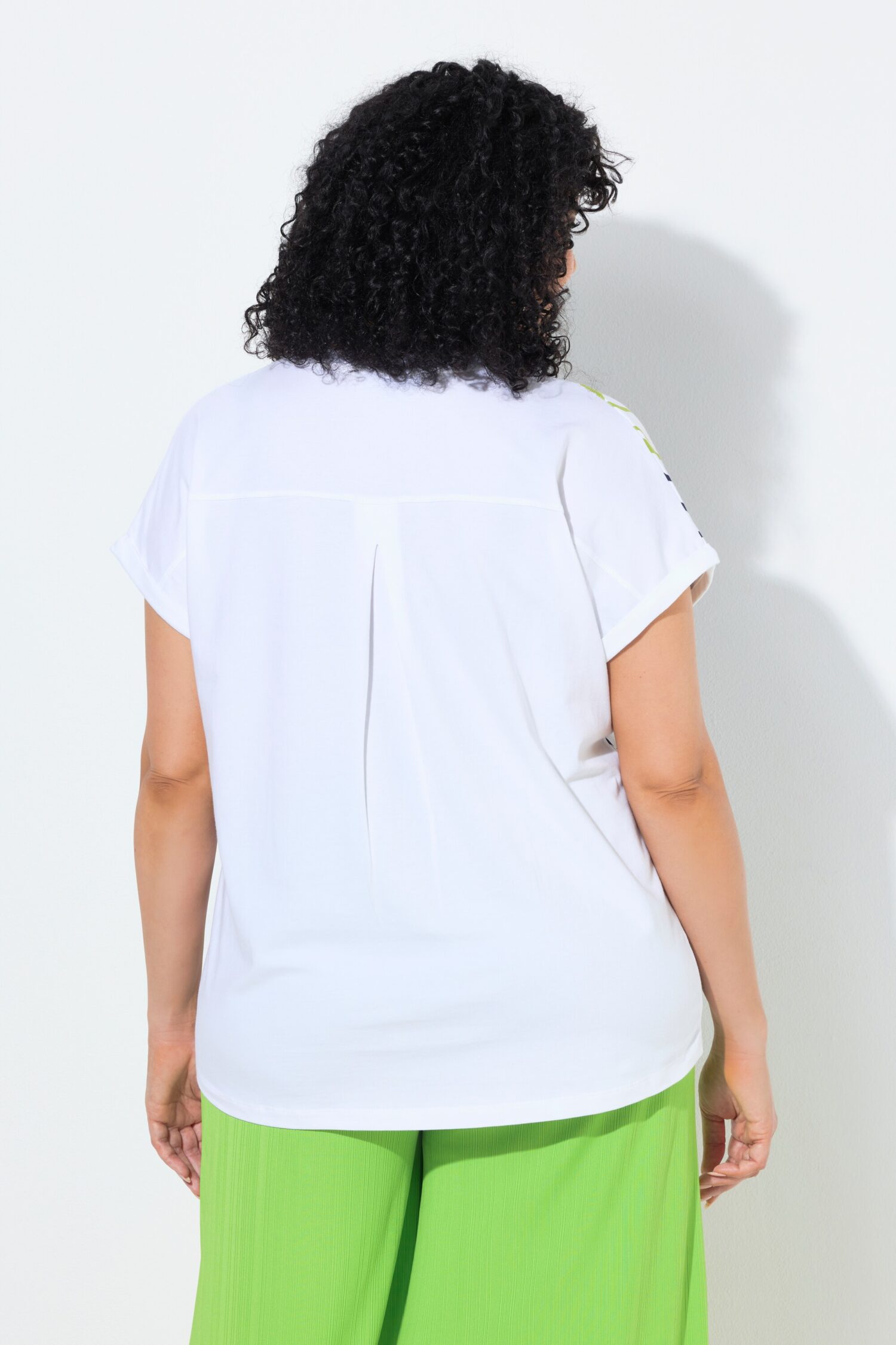 Μπλούζα oversized με στρογγυλή λαιμόκοψη, στρας και σχέδιο