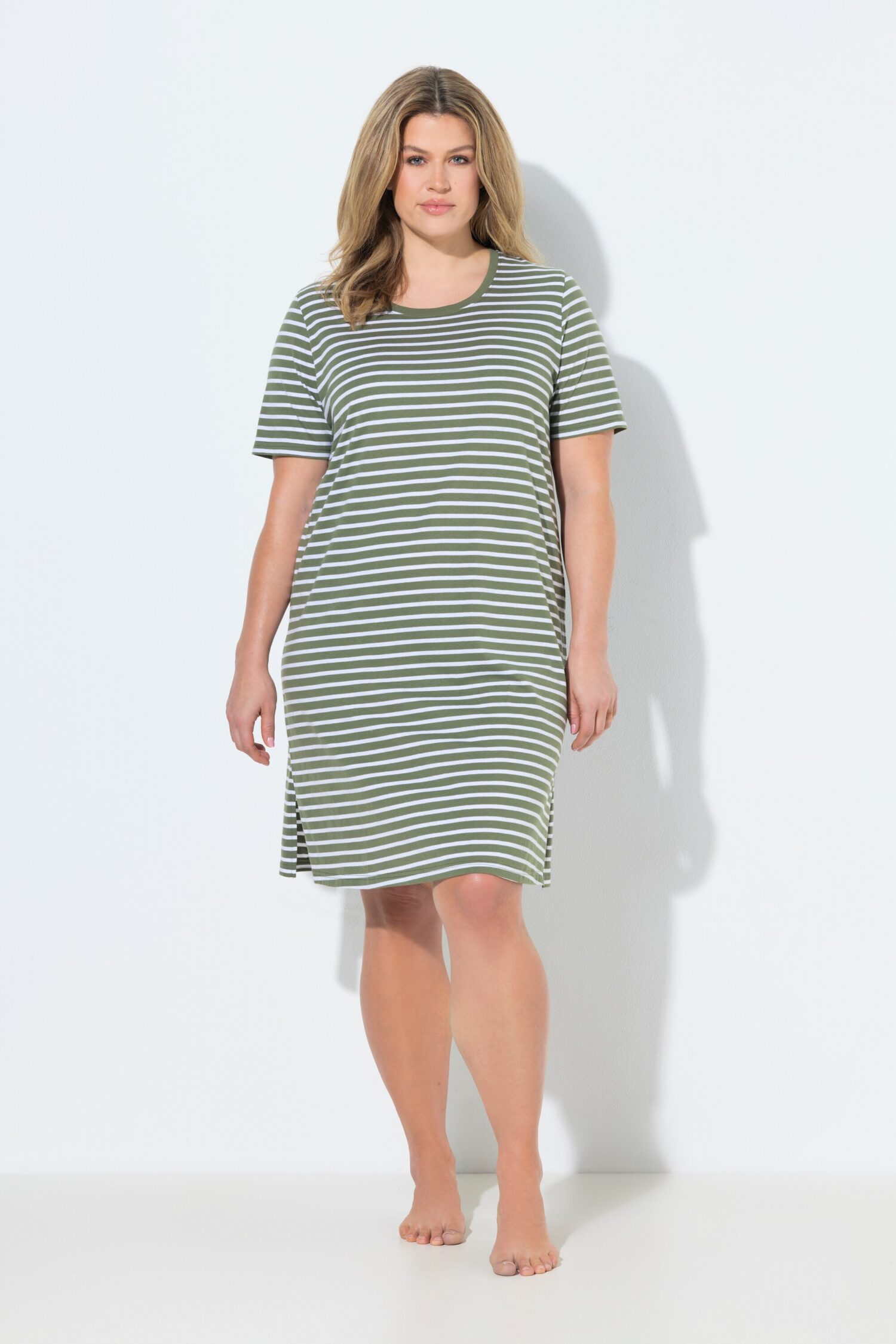 Νυχτικό oversized, ριγέ με κοντά μανίκια