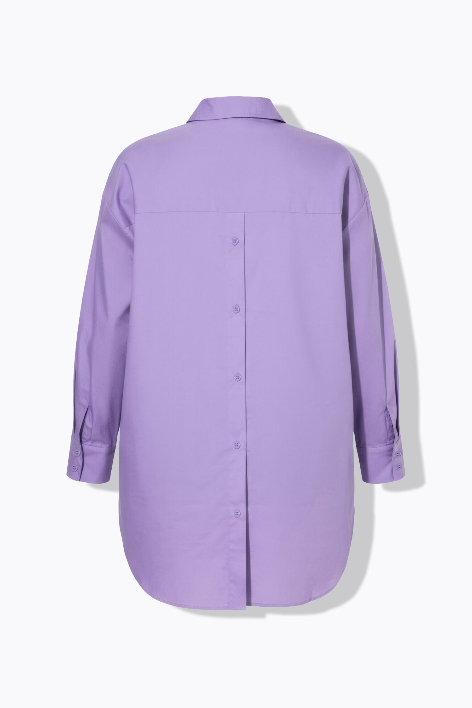 Πουκάμισο oversized με κουμπιά στην πλάτη και μακριά μανίκια