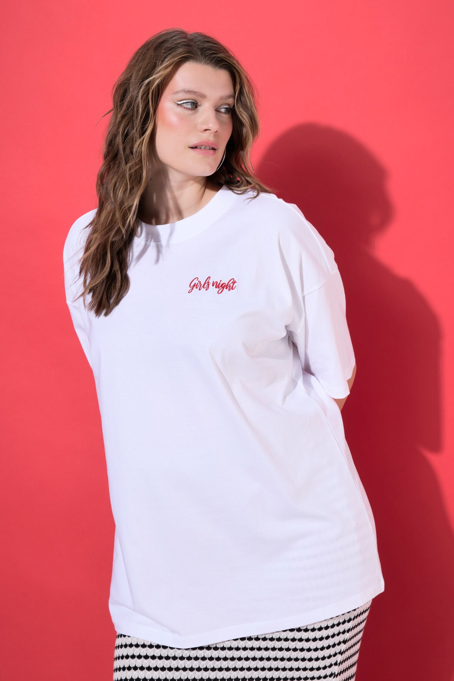 T-shirt oversized με τύπωμα Girls night