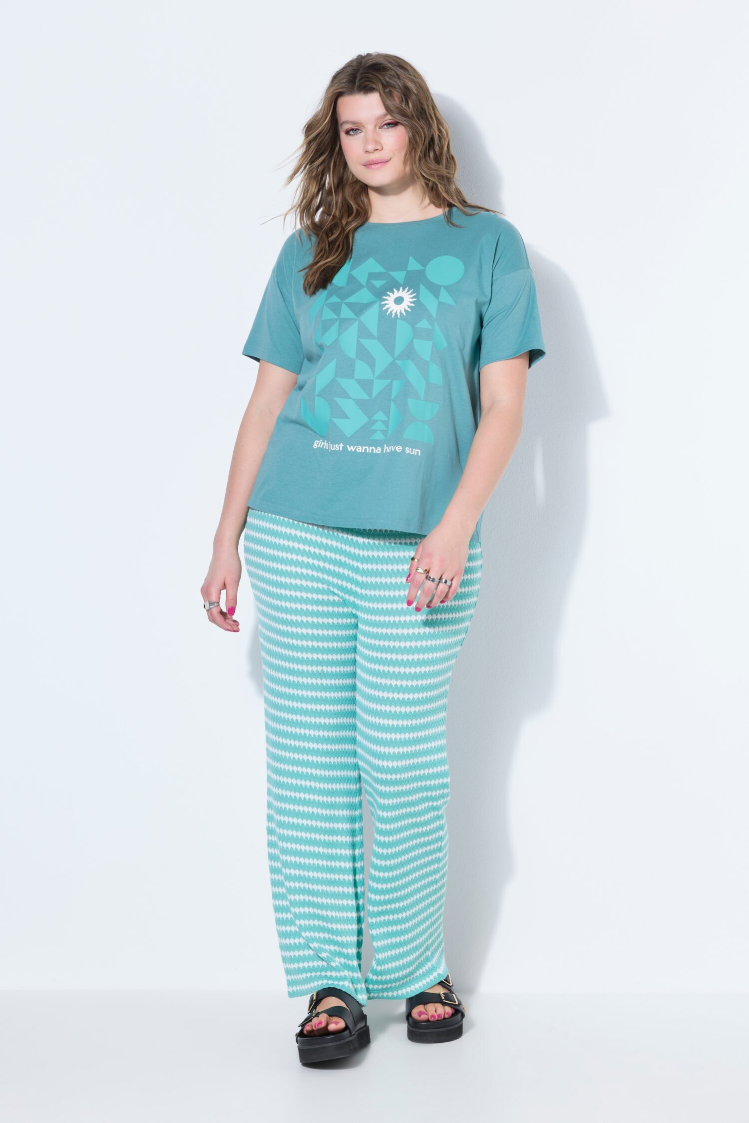 T-shirt oversized με τύπωμα "wanna have sun"