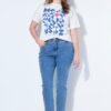 Τζιν παντελόνι mom fit με διακοσμητικές λεπτομέρειες