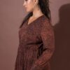 Φόρεμα πλισέ με croco print κι αδιαφανής επένδυση
