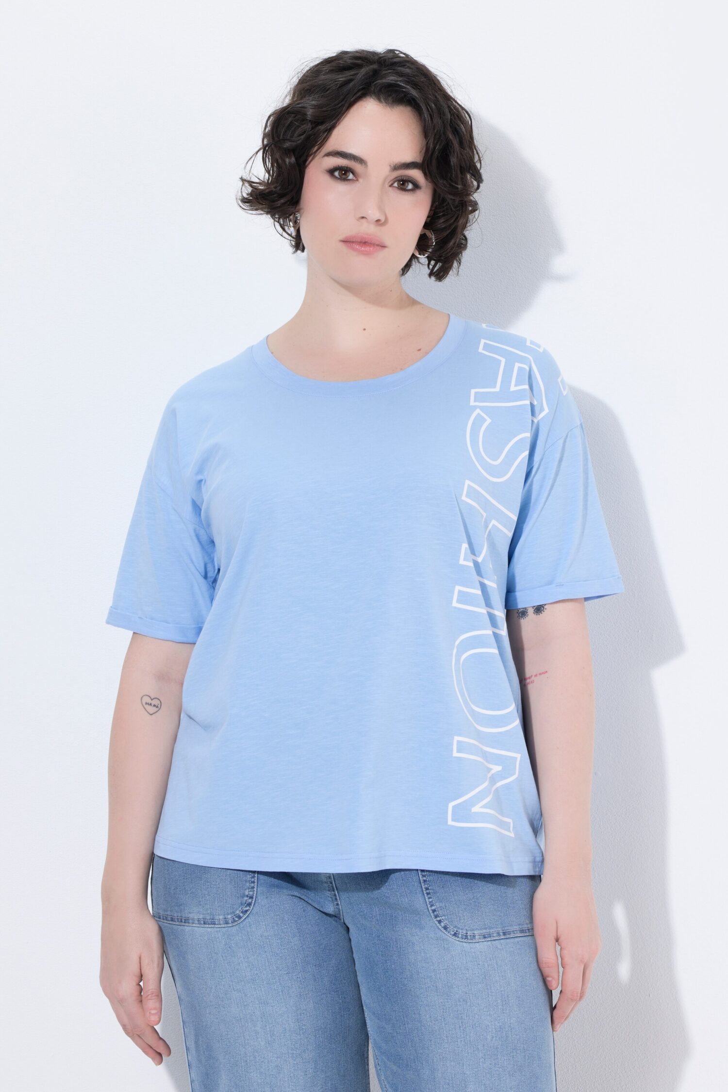 Μπλούζα oversized με στρογγυλή λαιμόκοψη και τύπωμα "Fashion"