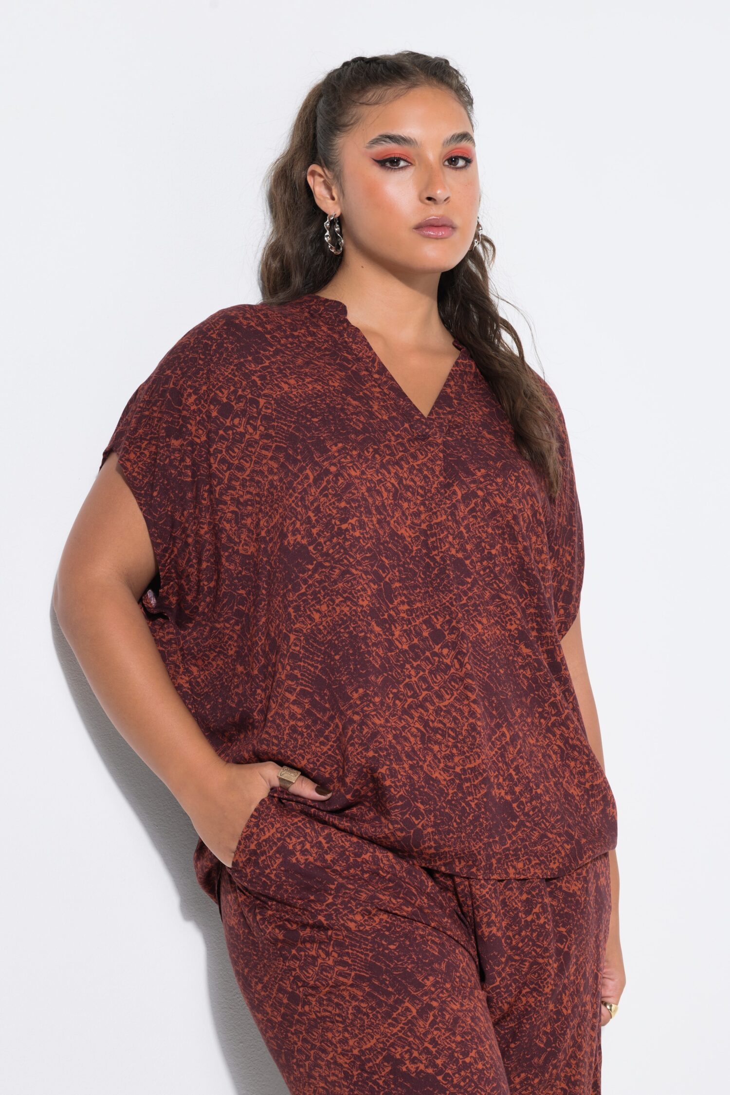Μπλούζα σε στυλ πουκαμίσου oversized με croco print και πιέτα