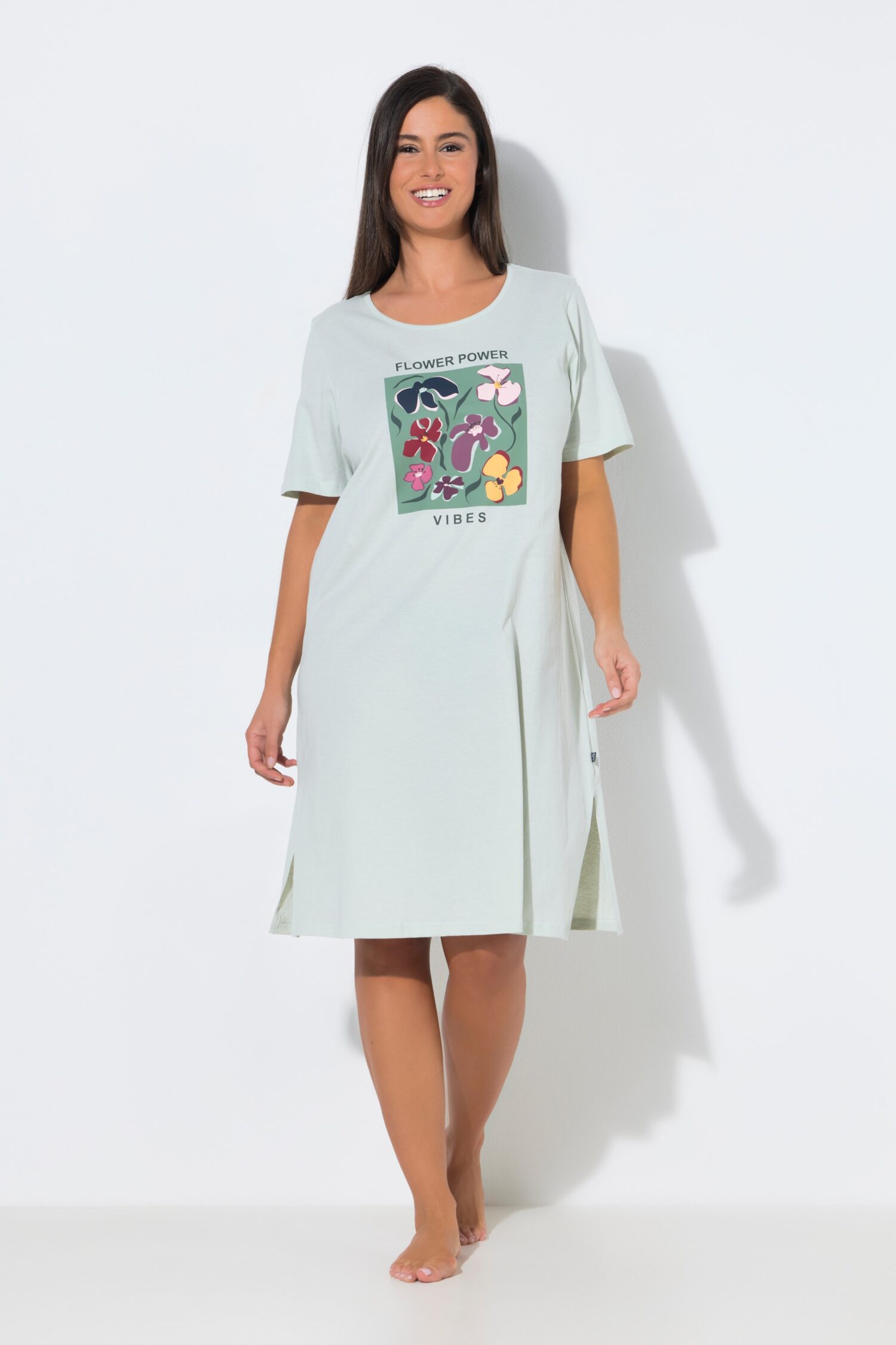 Νυχτικό oversized με κοντά μανίκια και φλοράλ τύπωμα
