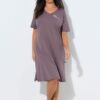 Νυχτικό oversized με κοντά μανίκια και τύπωμα στην πλάτη