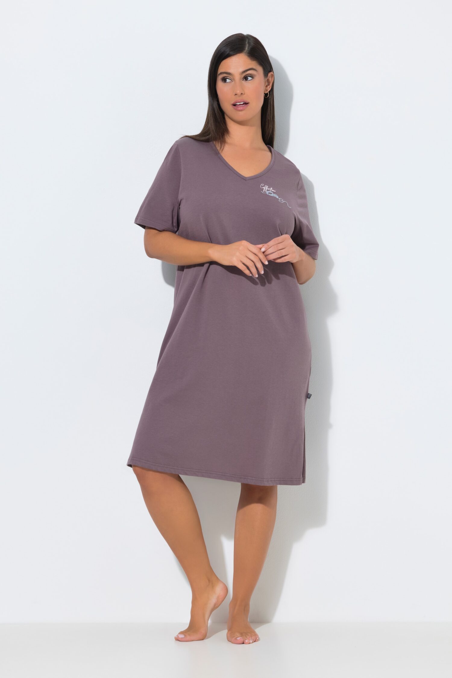 Νυχτικό oversized με κοντά μανίκια και τύπωμα στην πλάτη
