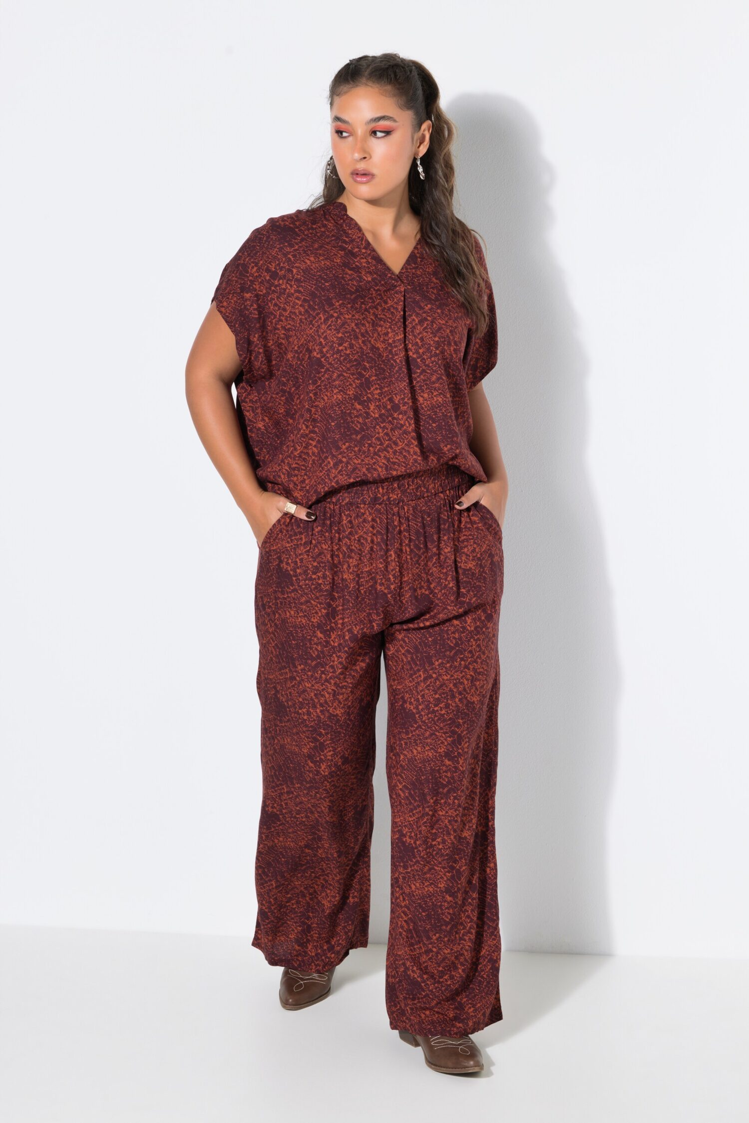 Παντελόνι Palazzo ψηλόμεσο με croco print και τσέπες