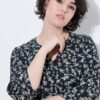 Τουνίκ φλοράλ με άνετη εφαρμογή και μανίκια 3/4