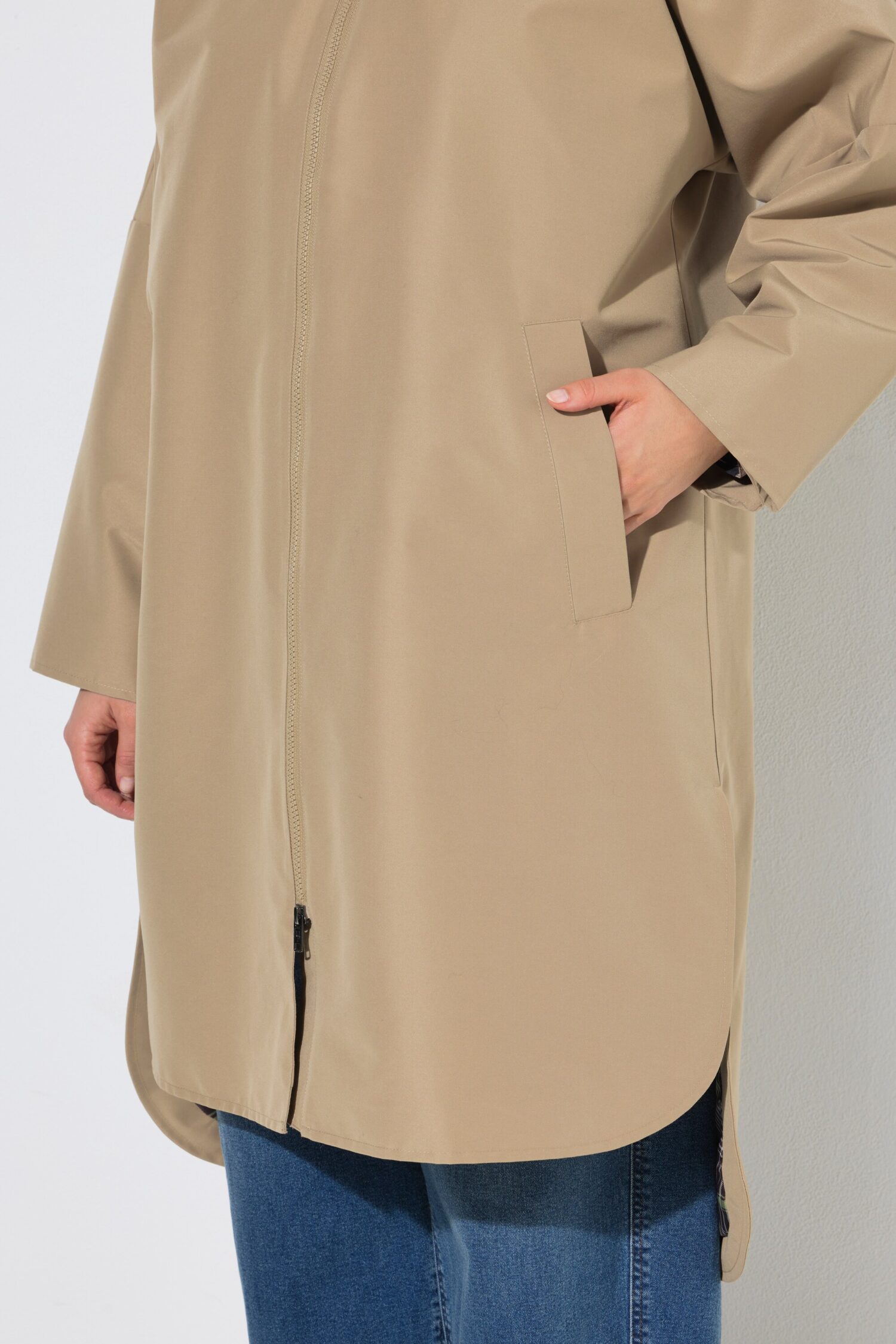 Καμπαρντίνα oversized με καρό επένδυση υψηλής ποιότητας