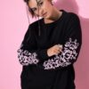 Μπλούζα φούτερ oversized με κέντημα στα μανίκια