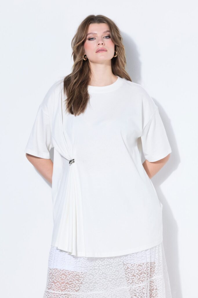 Μπλούζα oversized με μεταλλική λεπτομέρεια στη μέση