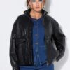Μπουφάν oversized με δέρματινη όψη κι όρθιο γιακά
