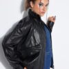 Μπουφάν oversized με δέρματινη όψη κι όρθιο γιακά