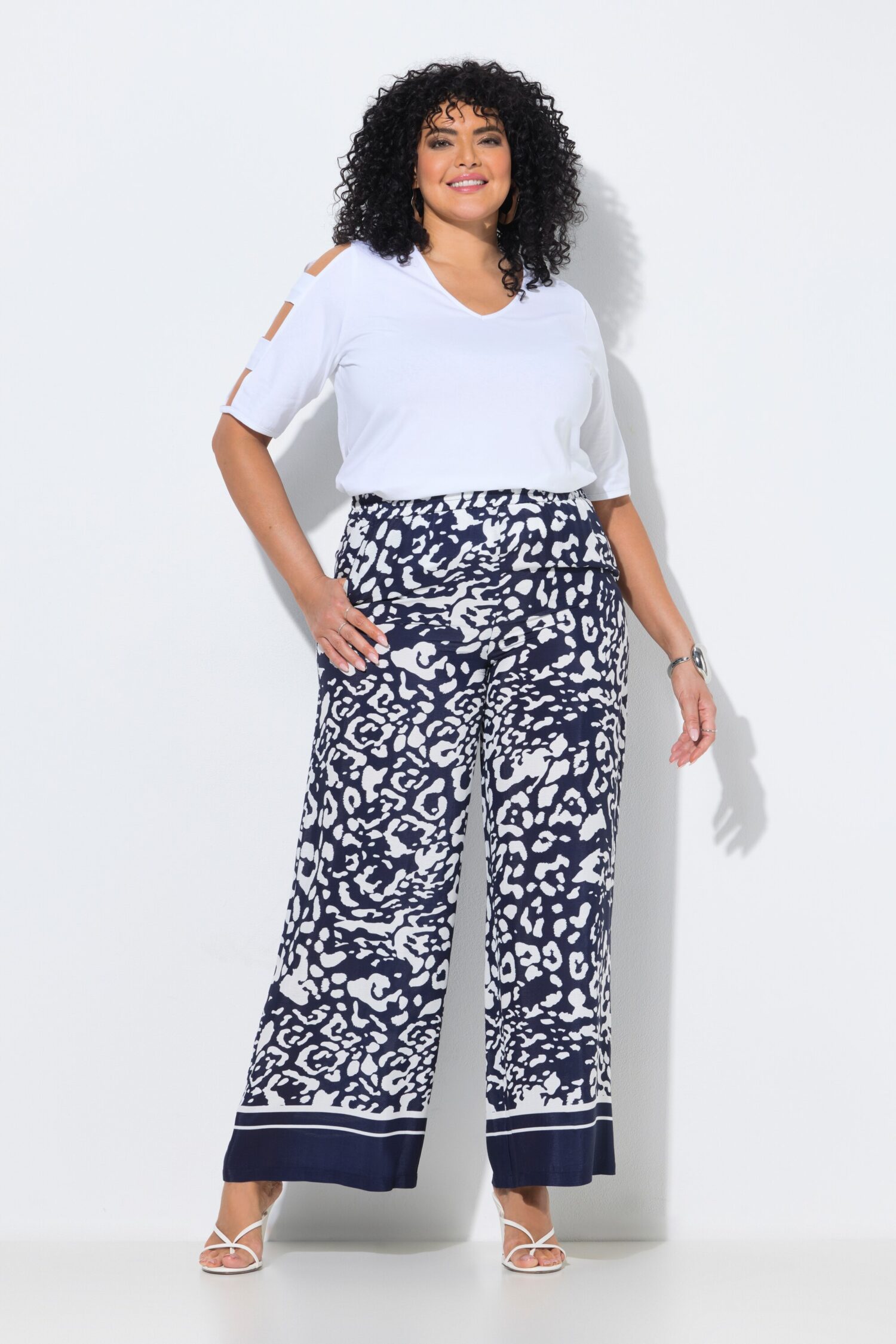 Παντελόνι με pull-on σε ίσια γραμμή με animal print