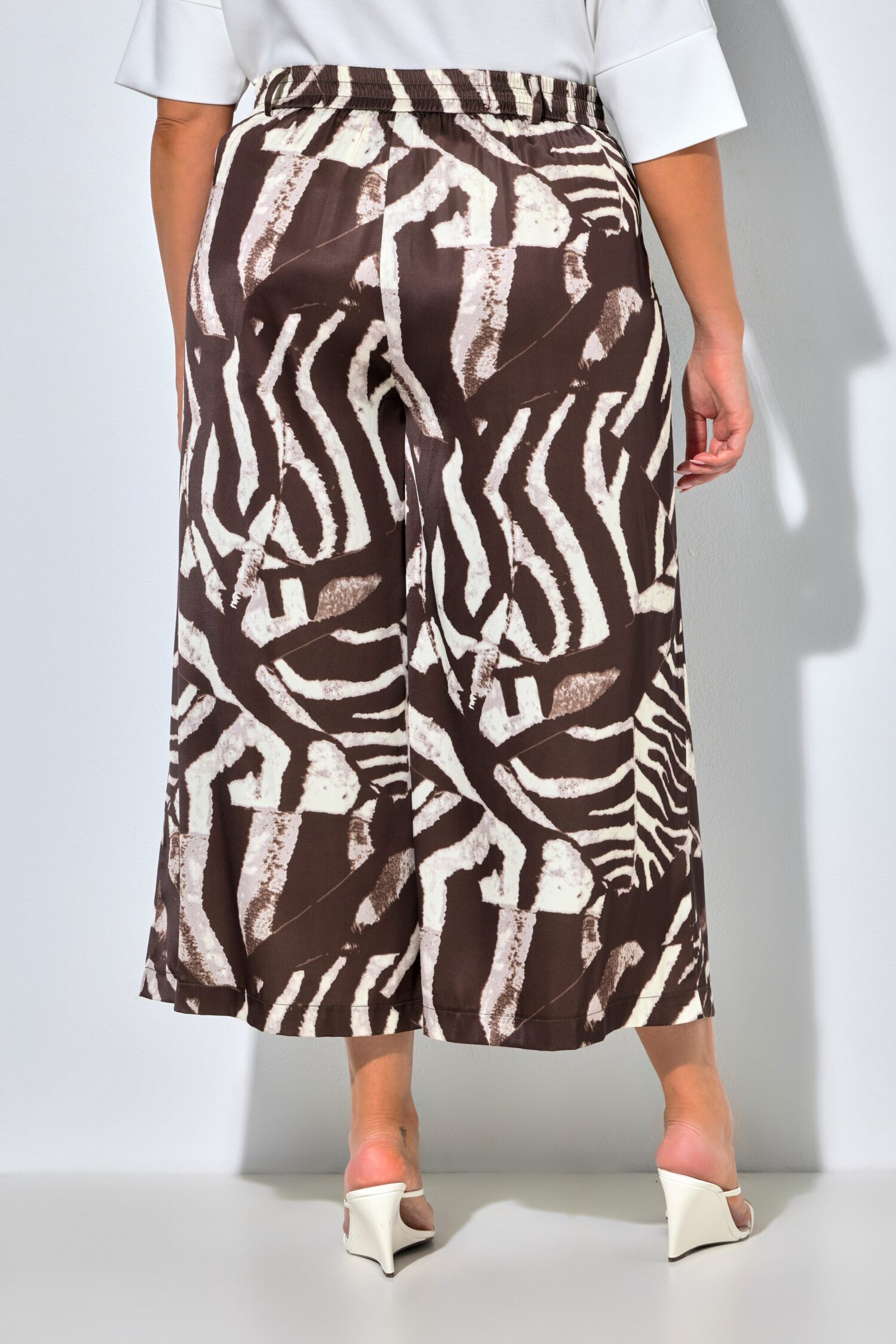 Παντελόνι με zebra print και μερικώς ελαστική μέση