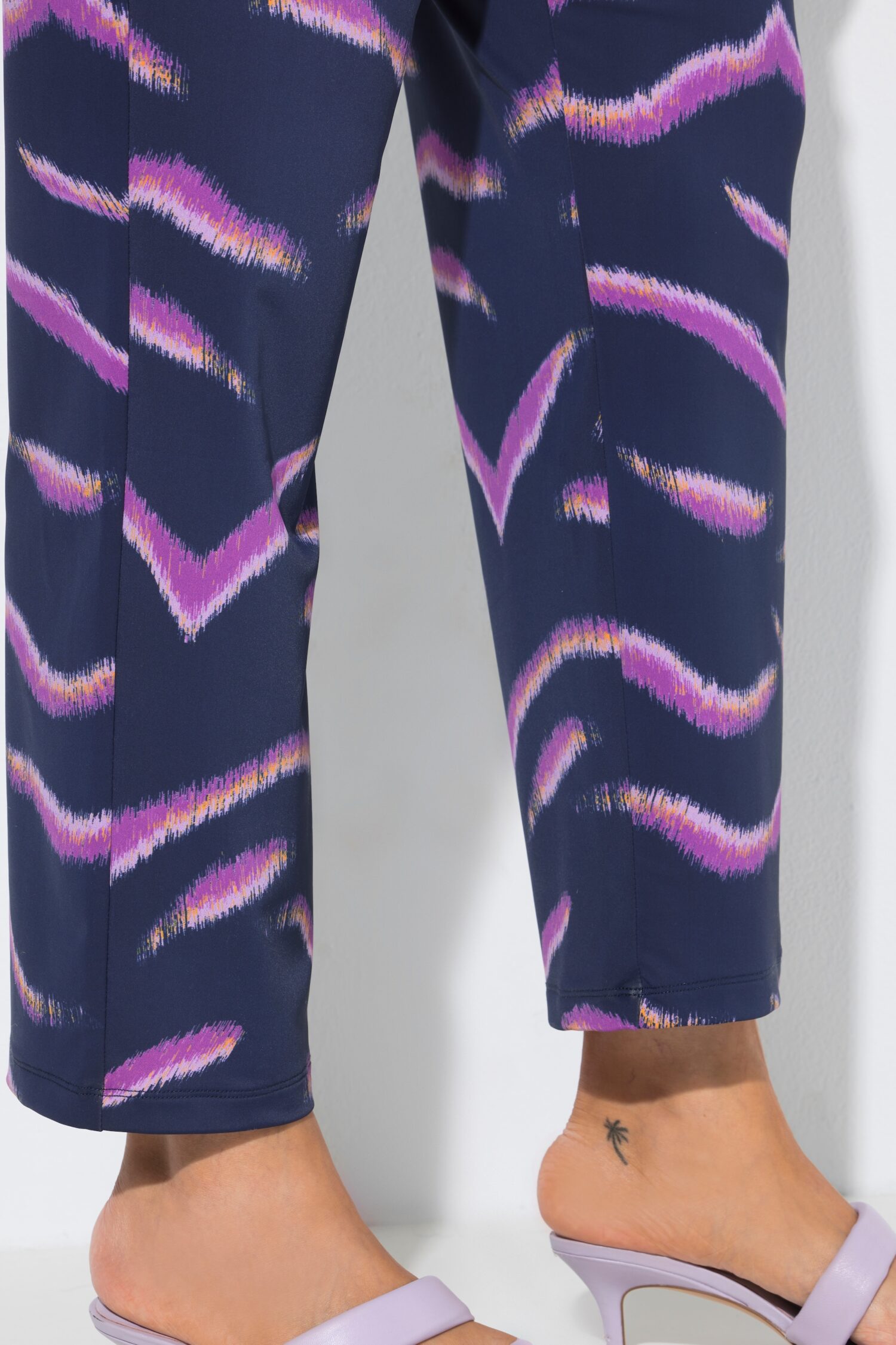 Παντελόνι Sienna με animal print και στενό τελείωμα