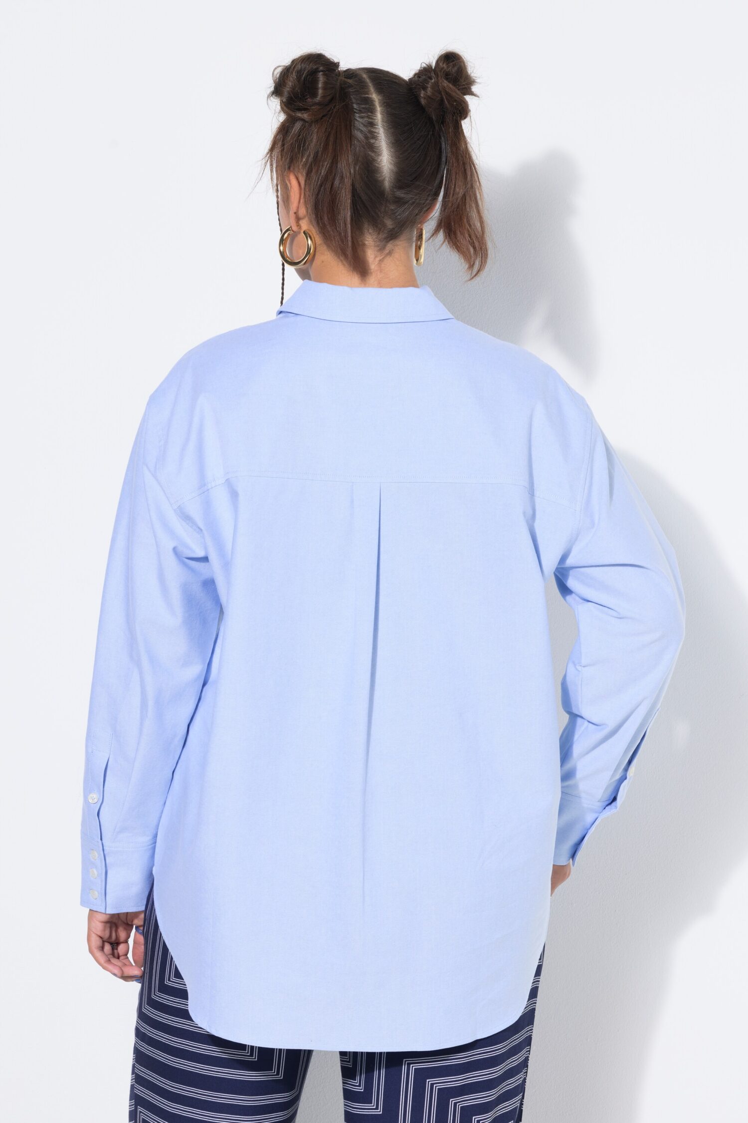 Πουκάμισο oversized με στρογγυλεμένο τελείωμα